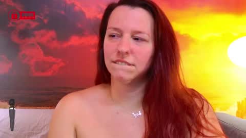 BoobyIANAx online show from 10-16-25, 06:25