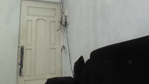 TYRA online show from 02-04-25, 01:23