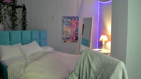 Milena online show from 04-06-26, 02:53