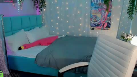 Snapshot of booozekirs_ chatting on 07-03-26, 03:02 Milena online show from 07-03-26, 03:02