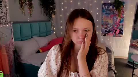 Snapshot of booozekirs_ chatting on 07-07-26, 02:47 Milena online show from 07-07-26, 02:47