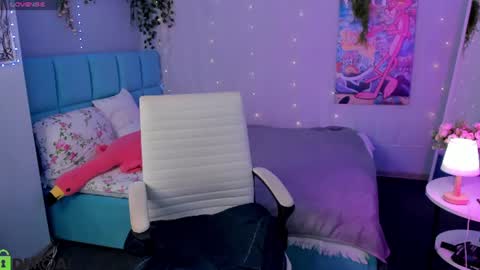 Snapshot of booozekirs_ chatting on 07-27-26, 03:02 Milena online show from 07-27-26, 03:02