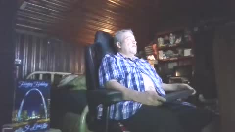Booshwa online show from 05-15-26, 08:21