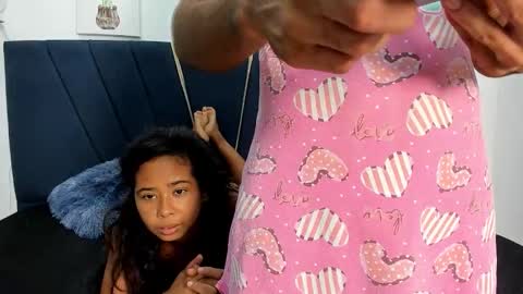 Snapshot of bossesoflove_cum chatting on 10-31-25, 07:31 bossesoflove_cum online show from 10-31-25, 07:31