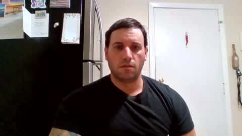 Snapshot of bosslife505050 chatting on 01-04-25, 11:00 The Italian Boss  online show from 01-04-25, 11:00