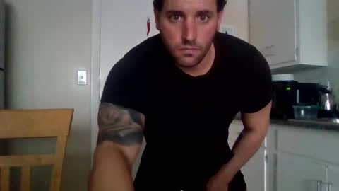 Snapshot of bosslife505050 chatting on 02-16-25, 07:38 The Italian Boss  online show from 02-16-25, 07:38