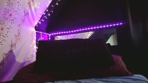 BossMom online show from 02-26-25, 01:53