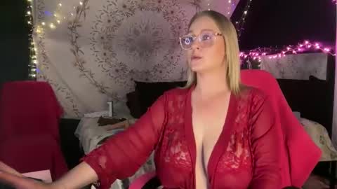 BossMom online show from 02-28-26, 02:01