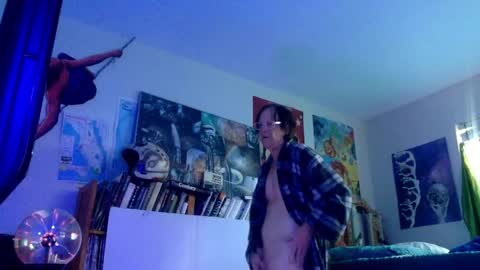 Snapshot of bottomboo7 chatting on 05-13-26, 12:46 Bottomboo7 online show from 05-13-26, 12:46