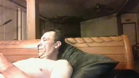Snapshot of bottomcdforoldersc chatting on 07-07-26, 07:56 James online show from 07-07-26, 07:56