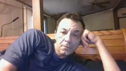 Snapshot of bottomcdforoldersc chatting on 07-20-26, 09:28 James online show from 07-20-26, 09:28