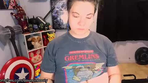 Snapshot of bouncinbooty chatting on 02-18-25, 04:58 Pumpkin Butt online show from 02-18-25, 04:58