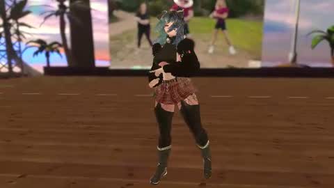 Snapshot of bowsette_ chatting on 07-17-26, 05:40 Camila online show from 07-17-26, 05:40