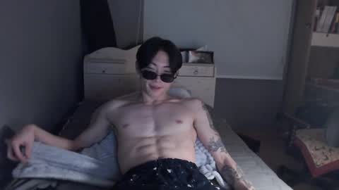 boxman556990 online show from 01-20-25, 07:57