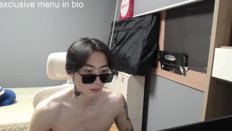 boxman556990 online show from 10-31-25, 07:26