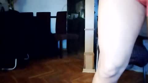 Snapshot of boy7oyy chatting on 12-05-25, 04:47 Bes7assquirt online show from 12-05-25, 04:47