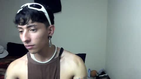 Boy Astro online show from 01-08-25, 01:53