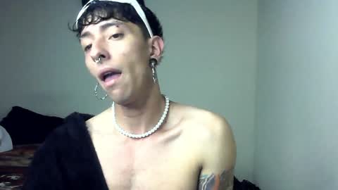 Boy Astro online show from 01-09-25, 01:13