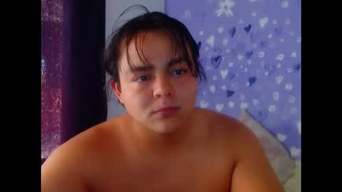 Snapshot of boy_king18 chatting on 10-05-25, 08:18 boy_king18 online show from 10-05-25, 08:18