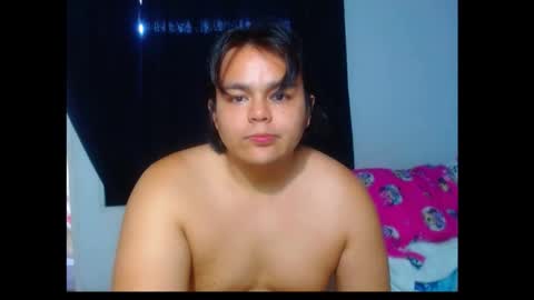 Snapshot of boy_king18 chatting on 10-26-25, 11:27 boy_king18 online show from 10-26-25, 11:27