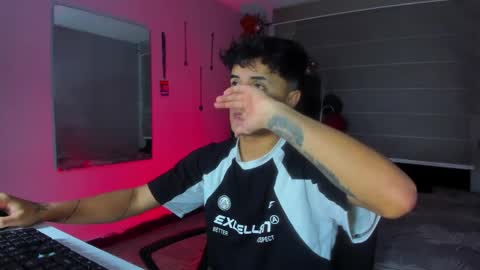 Snapshot of boy_nauthy chatting on 01-13-25, 03:12 boy_nauthy online show from 01-13-25, 03:12