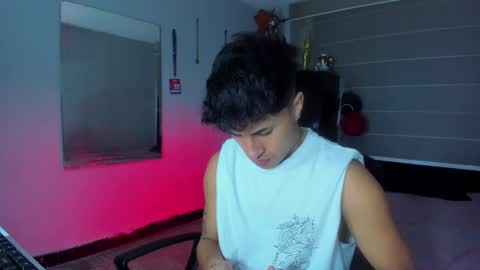 Snapshot of boy_nauthy chatting on 01-14-25, 03:01 boy_nauthy online show from 01-14-25, 03:01