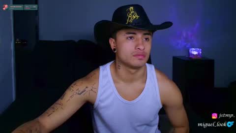 Snapshot of boy_nauthy chatting on 10-17-25, 06:38 boy_nauthy online show from 10-17-25, 06:38