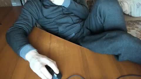 BoyApollon online show from 12-23-25, 10:13