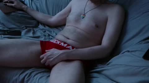 Snapshot of boyblond36 chatting on 06-08-26, 05:30 Slutty Stud online show from 06-08-26, 05:30