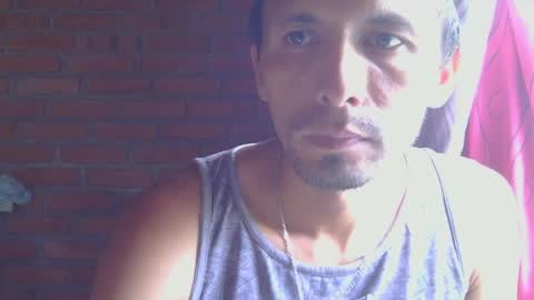 Boy online show from 04-18-26, 07:07
