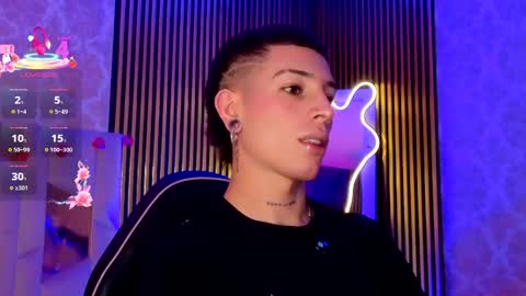 boyfox_tay online show from 05-25-26, 03:45