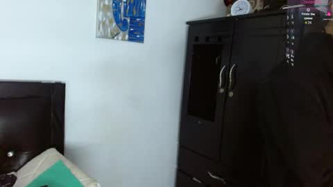 boyg_hots online show from 04-17-26, 08:12