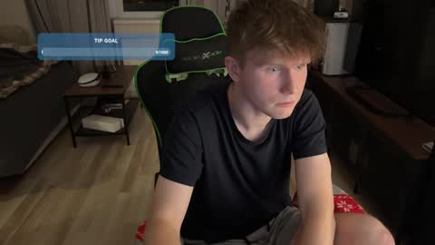 Eddie online show from 01-07-25, 01:06