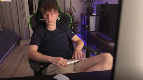 Eddie online show from 01-15-25, 11:30