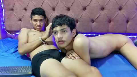 ALEX - TAYLER  -MIKE online show from 01-23-25, 04:37