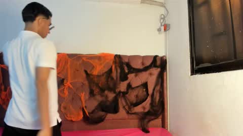 ALEX - TAYLER  -MIKE online show from 10-06-25, 01:08