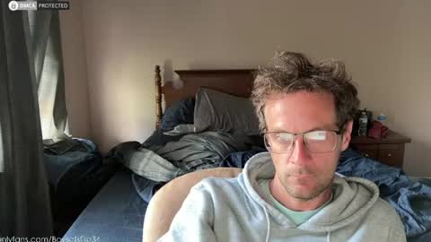 Snapshot of boysetsfire34 chatting on 06-18-26, 06:12 boysetsfire34 online show from 06-18-26, 06:12