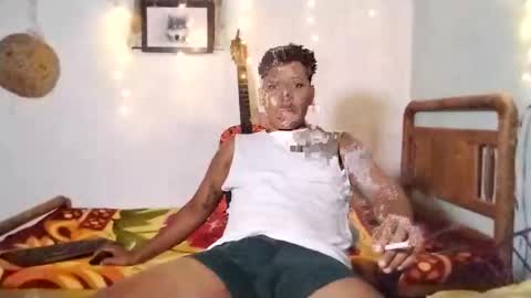 Snapshot of boysex1124 chatting on 02-27-25, 04:52 andrew online show from 02-27-25, 04:52