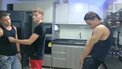 Angelo Mark Fernando Taylor online show from 11-07-25, 11:32