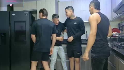 Angelo Mark Fernando Taylor online show from 12-18-25, 11:38