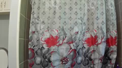 Snapshot of boytoy9876532611 chatting on 10-03-25, 03:42 boytoy9876532611 online show from 10-03-25, 03:42