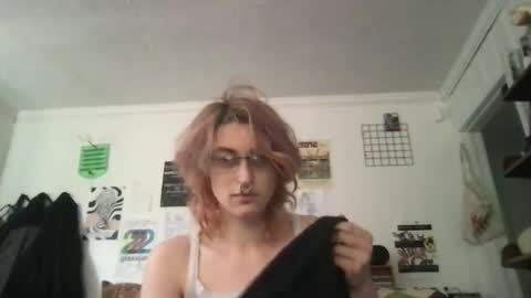 boywithbug online show from 03-04-25, 07:22