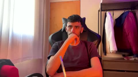 Snapshot of boyzinm2 chatting on 09-09-25, 05:45 boyzinm2 online show from 09-09-25, 05:45