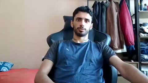 Snapshot of boyzinm2 chatting on 03-18-26, 01:14 boyzinm2 online show from 03-18-26, 01:14