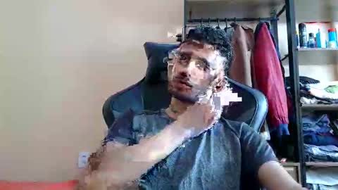 Snapshot of boyzinm2 chatting on 03-19-26, 02:21 boyzinm2 online show from 03-19-26, 02:21