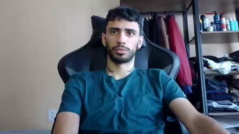 Snapshot of boyzinm2 chatting on 04-06-26, 02:07 boyzinm2 online show from 04-06-26, 02:07