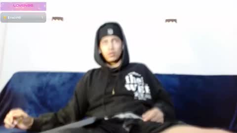 Snapshot of br4ndon_cooper chatting on 10-15-25, 01:33 Brandon online show from 10-15-25, 01:33