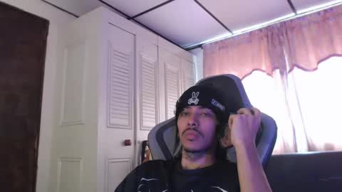 Snapshot of bra_c chatting on 05-22-26, 05:40 bra_c online show from 05-22-26, 05:40
