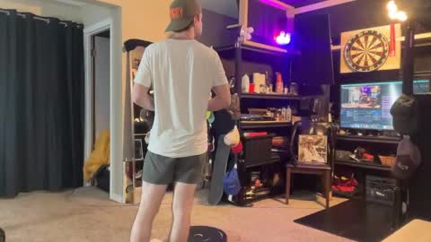 Brad Ballsy online show from 04-21-26, 01:18