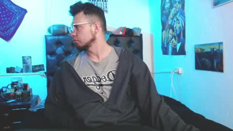 brad hot boy online show from 05-20-26, 02:56